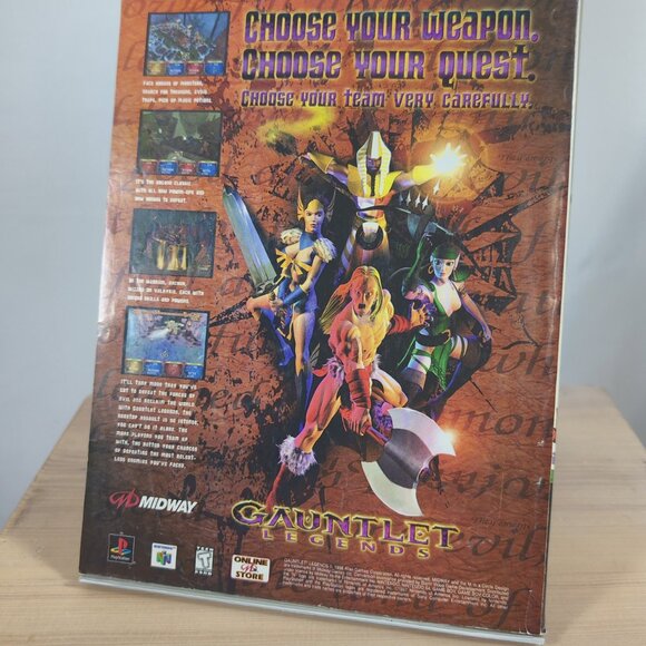 Nintendo Power Volume 125 with Catwoman poster and Pokemon comic - Picture 2 of 6